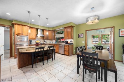 224 Sleepy Hollow Drive Amherst OH 44001