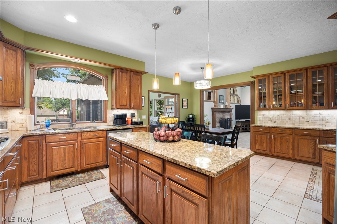 224 Sleepy Hollow Drive Amherst OH 44001