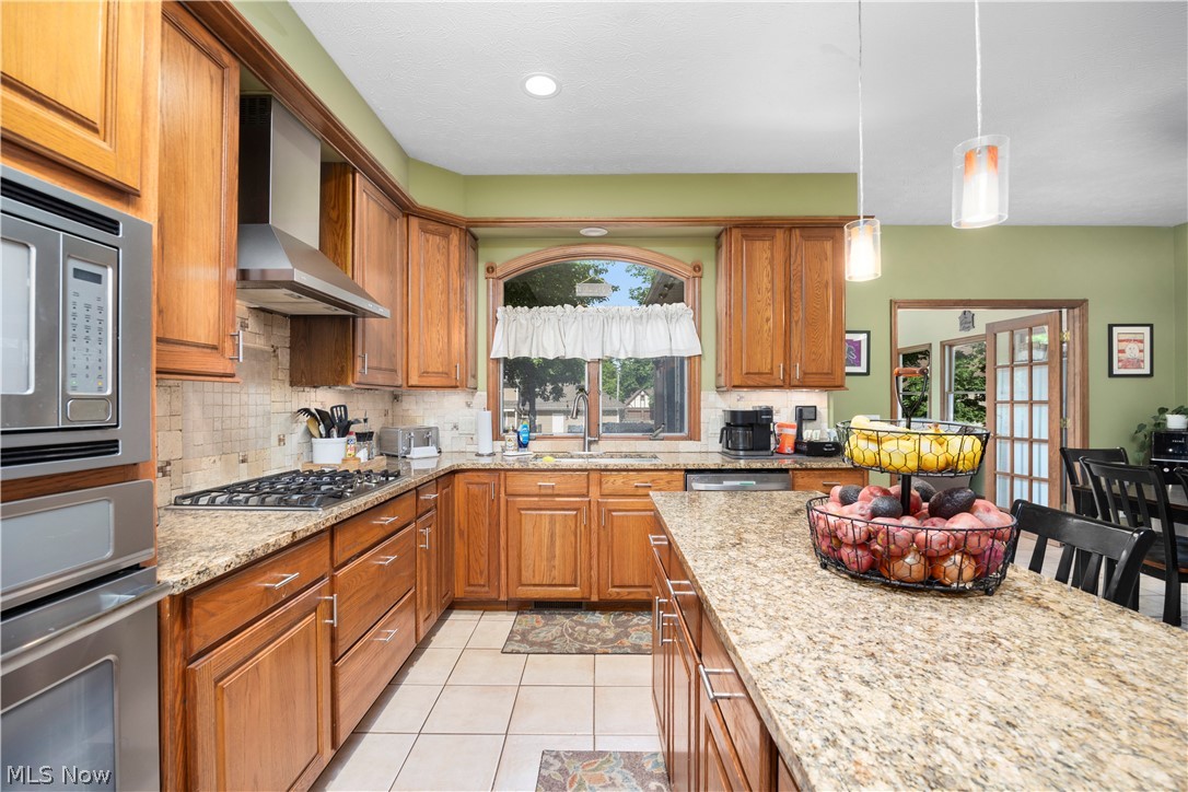 224 Sleepy Hollow Drive Amherst OH 44001