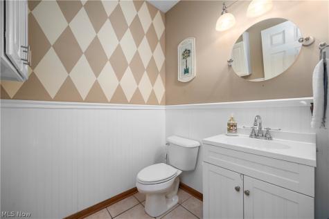 224 Sleepy Hollow Drive Amherst OH 44001