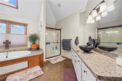 224 Sleepy Hollow Drive Amherst OH 44001