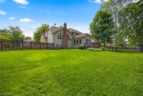 224 Sleepy Hollow Drive Amherst OH 44001