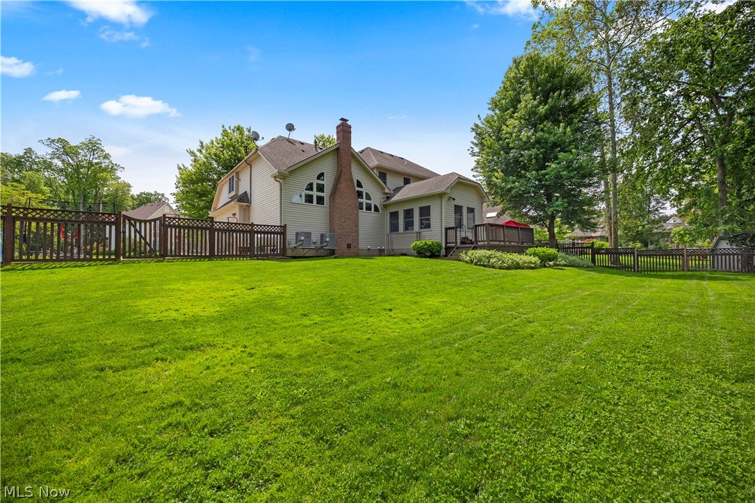 224 Sleepy Hollow Drive Amherst OH 44001