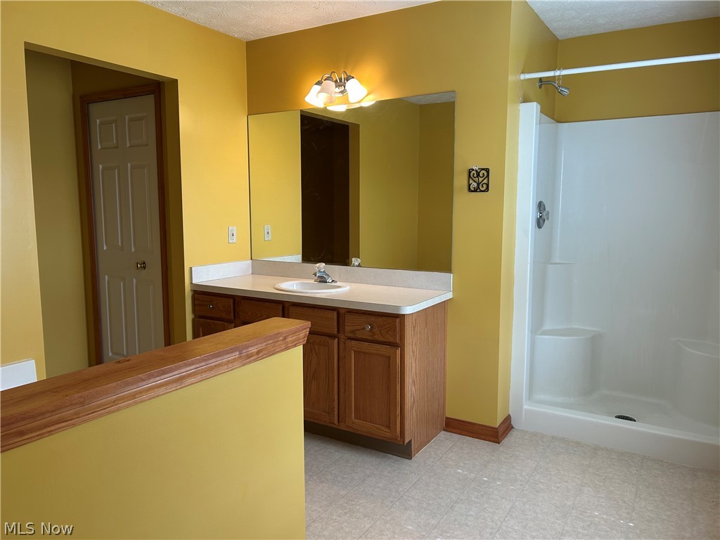34720 Deer Run Drive North Ridgeville OH 44039
