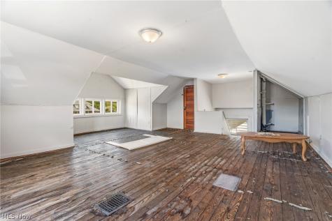 2138 Watson Avenue Alliance OH 44601
