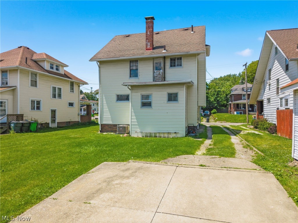 2138 Watson Avenue Alliance OH 44601