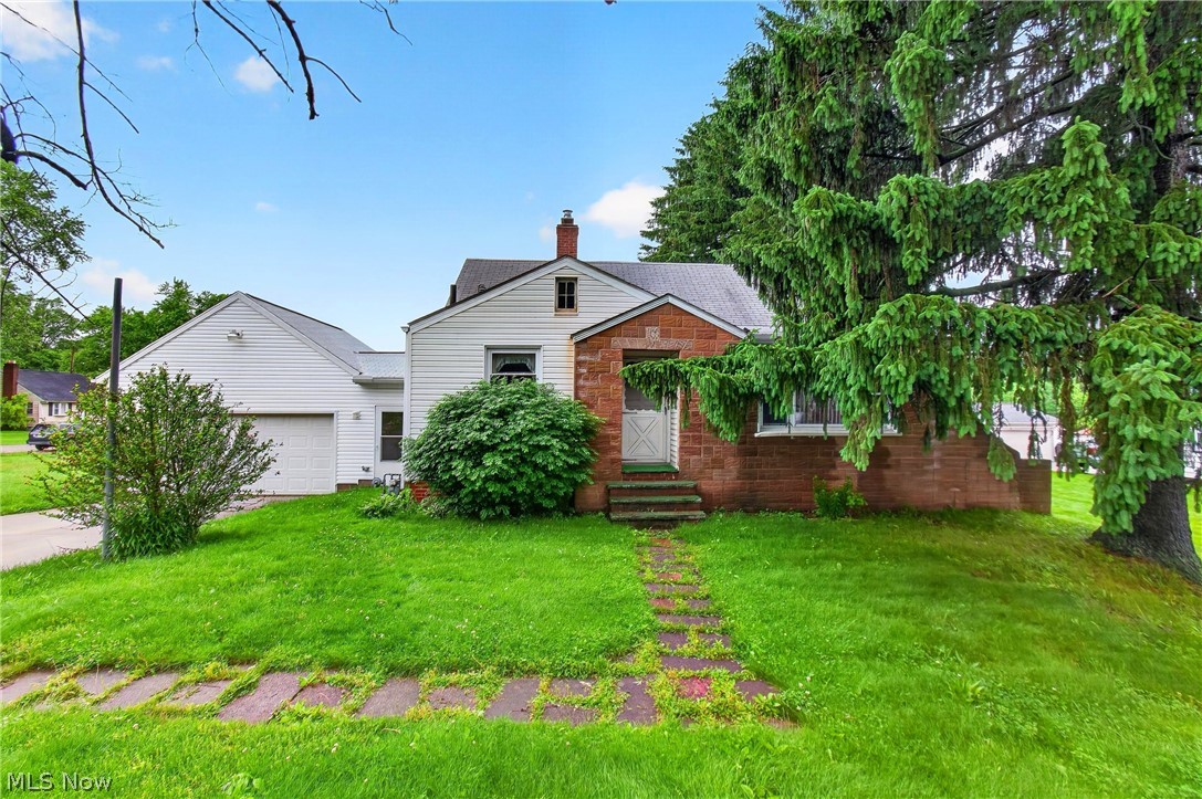 1035 Genoa Avenue SW Massillon OH 44646