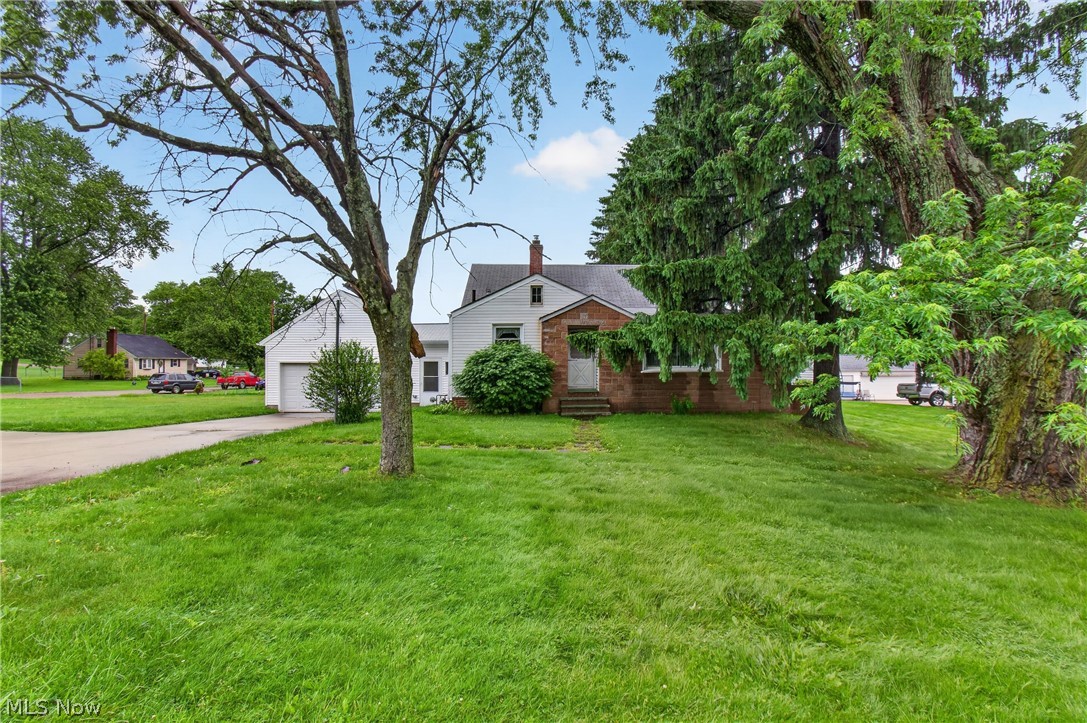 1035 Genoa Avenue SW Massillon OH 44646