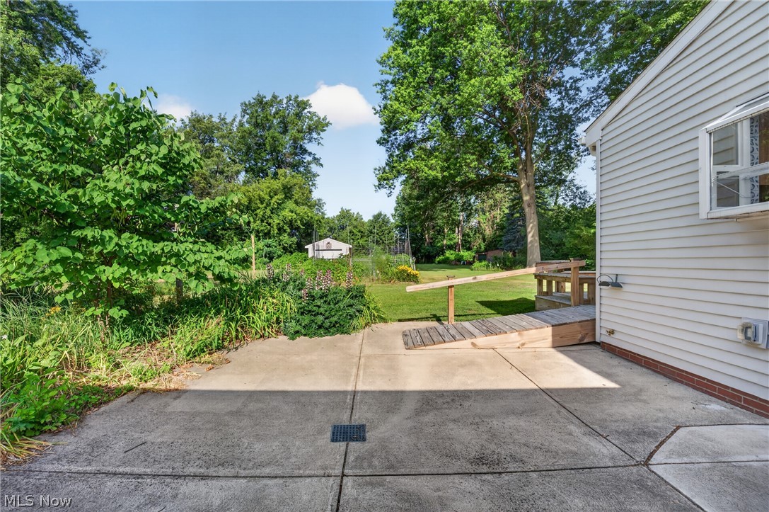 5612 Fitch Road North Olmsted OH 44070