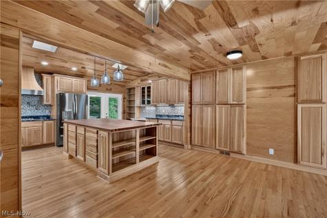 5612 Fitch Road North Olmsted OH 44070