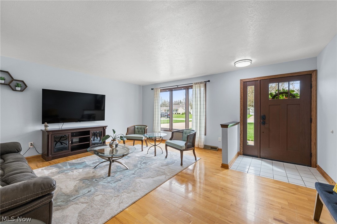 20768 White Bark Drive Strongsville OH 44149