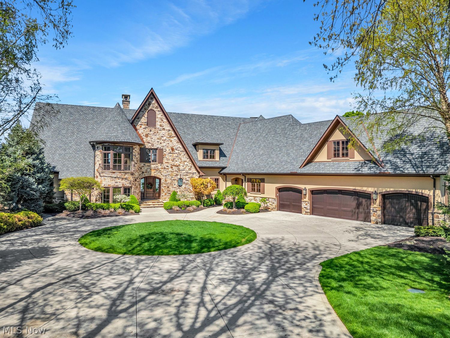 13717 W Lake Road Vermilion OH 44089