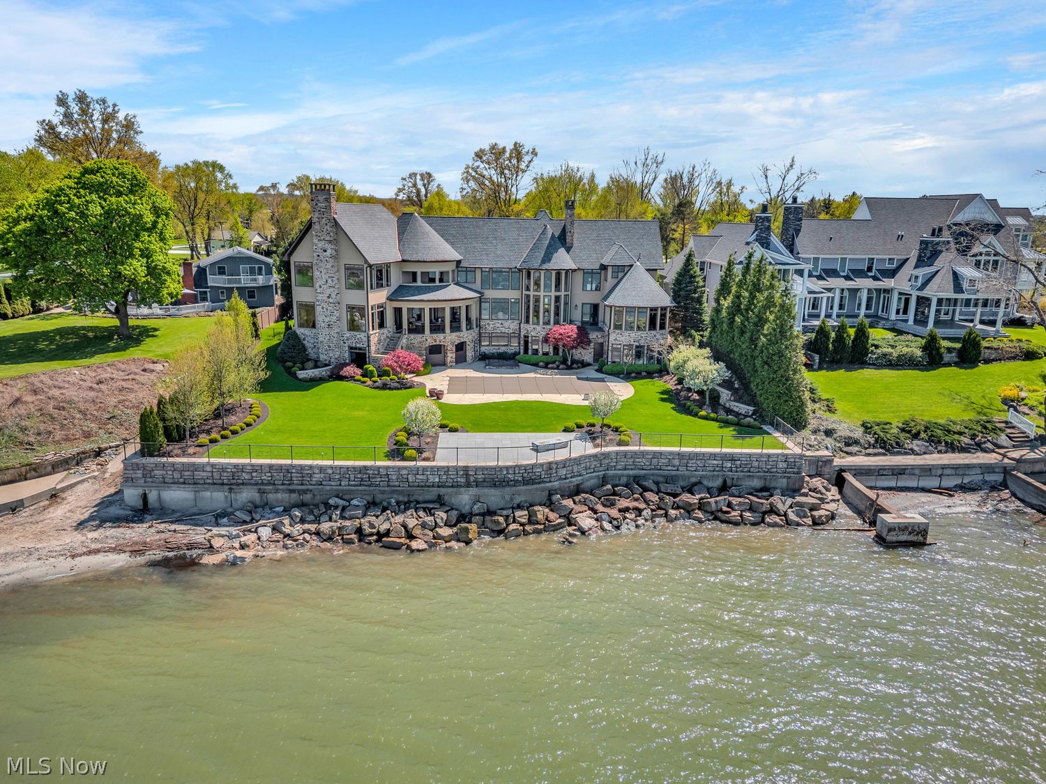13717 W Lake Road Vermilion OH 44089