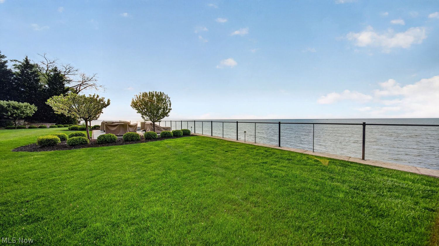 13717 W Lake Road Vermilion OH 44089