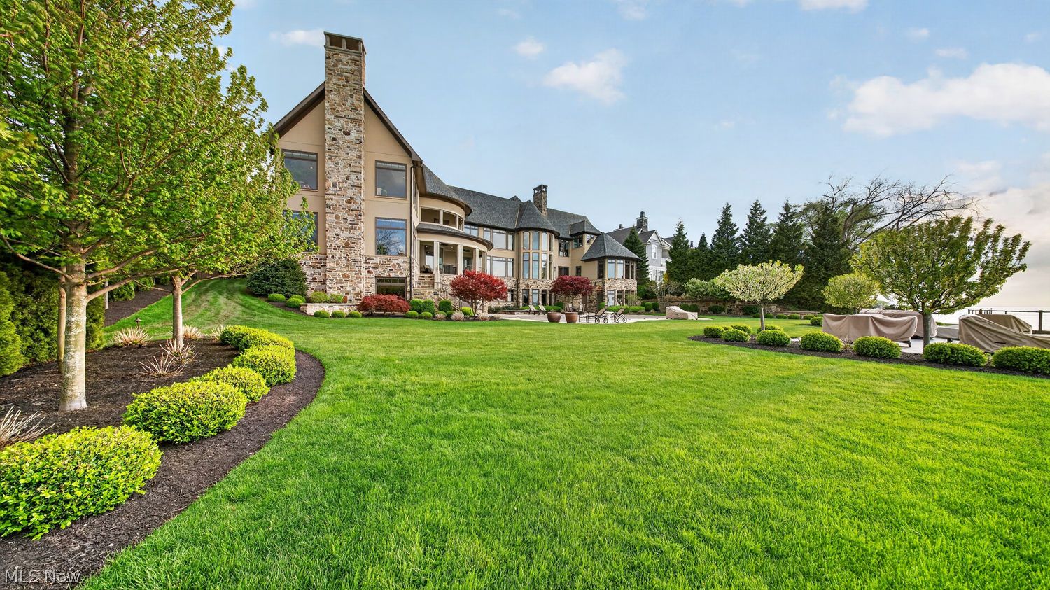 13717 W Lake Road Vermilion OH 44089