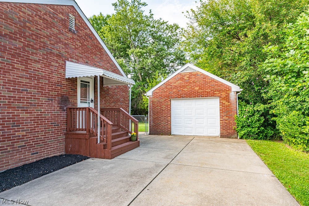 2272 Venloe Drive Youngstown OH 44514
