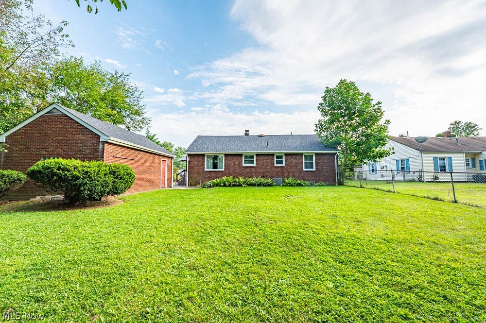2272 Venloe Drive Youngstown OH 44514