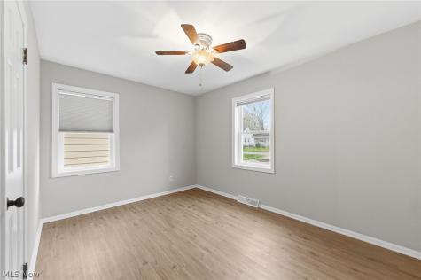 121 Beck Road Avon Lake OH 44012