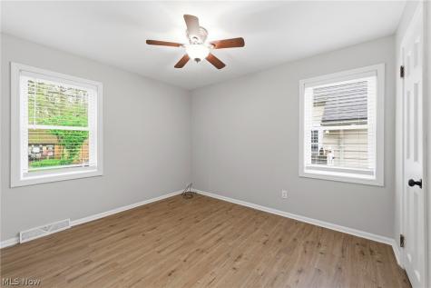 121 Beck Road Avon Lake OH 44012