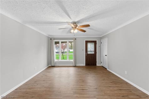 121 Beck Road Avon Lake OH 44012