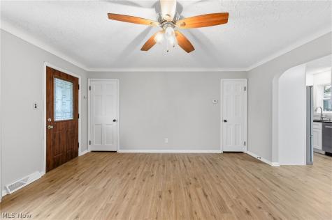 121 Beck Road Avon Lake OH 44012