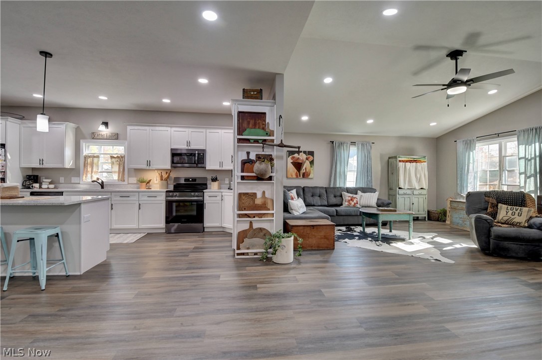 131 N Chestnut Street Gnadenhutten OH 44629