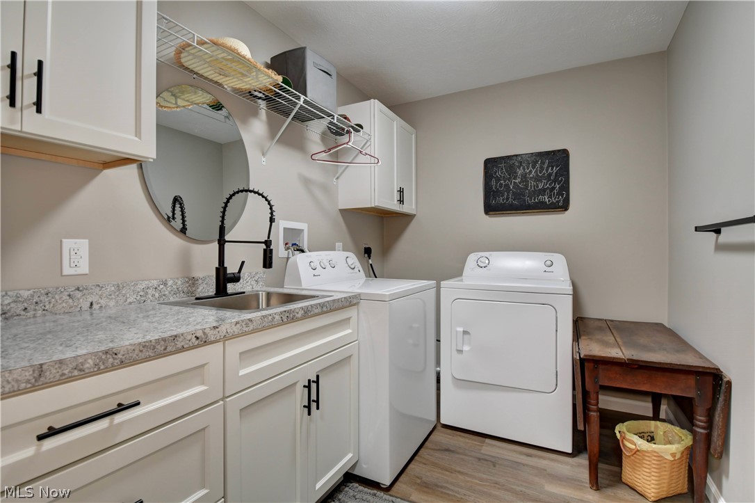 131 N Chestnut Street Gnadenhutten OH 44629