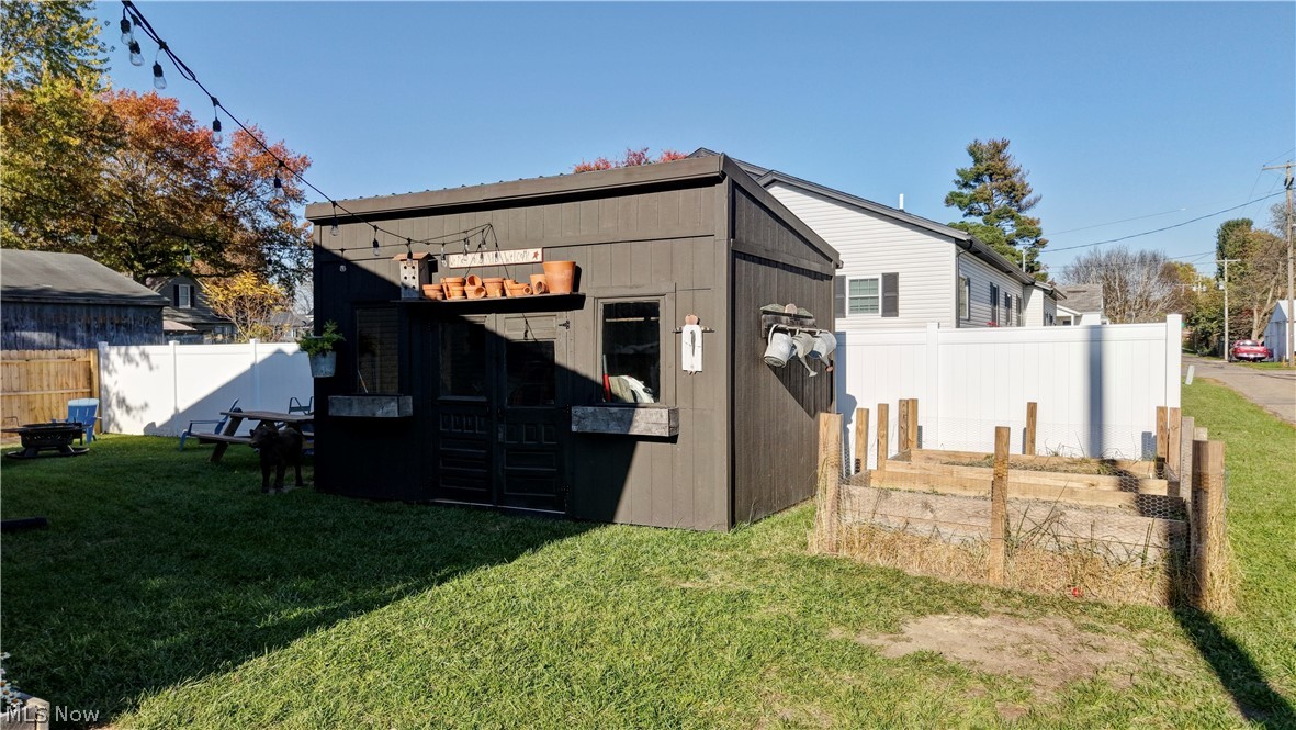 131 N Chestnut Street Gnadenhutten OH 44629