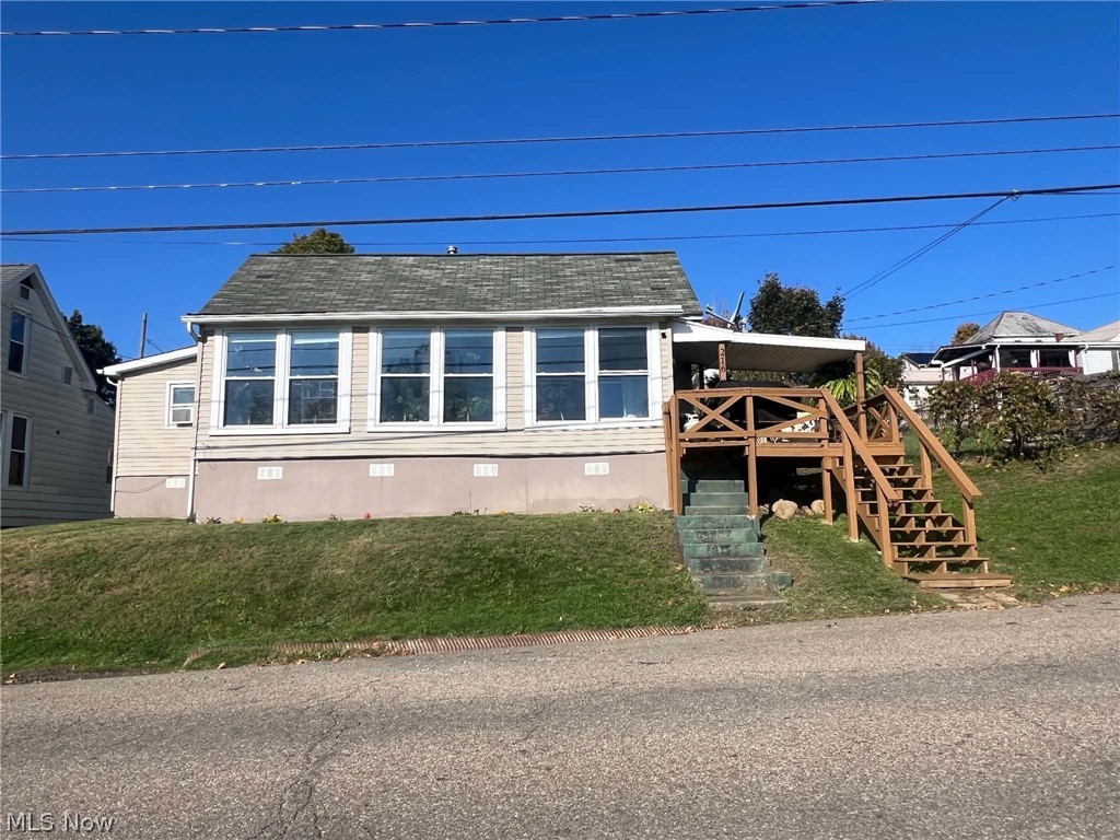 216 Henderson Street Barnesville OH 43713