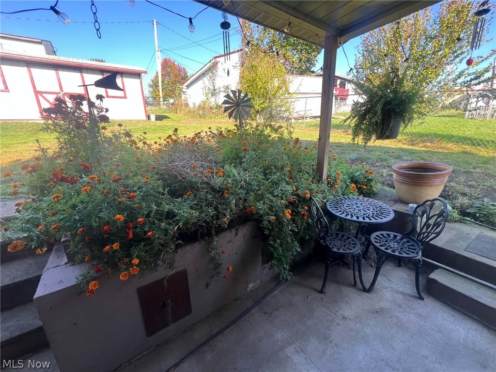 216 Henderson Street Barnesville OH 43713