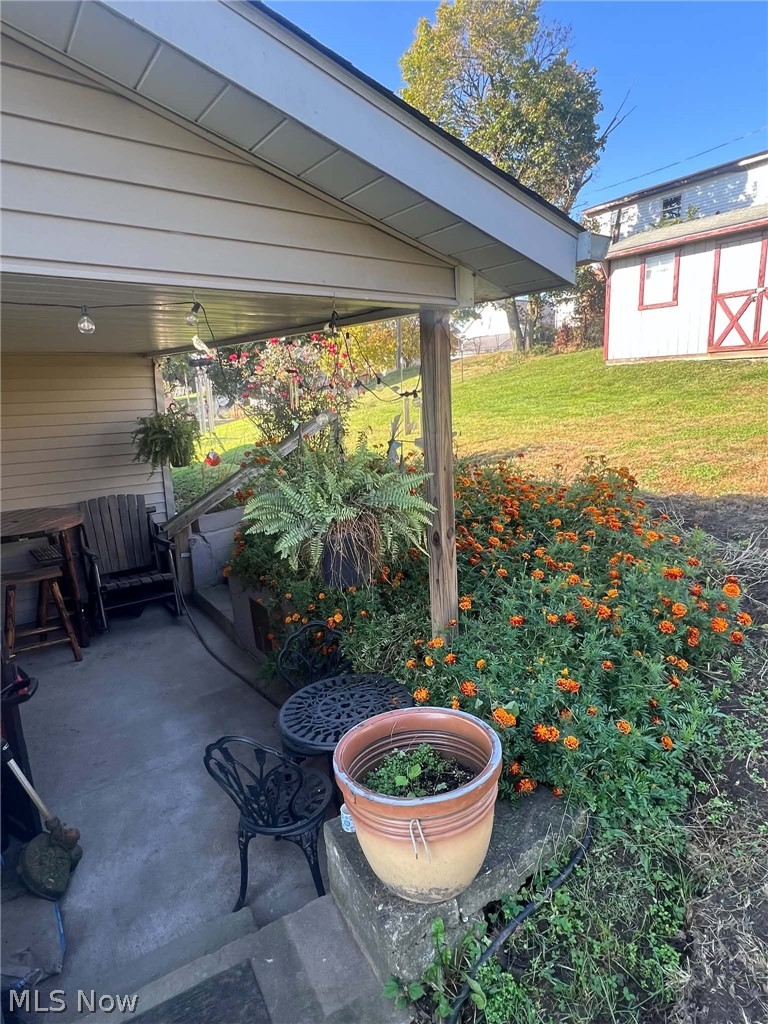 216 Henderson Street Barnesville OH 43713