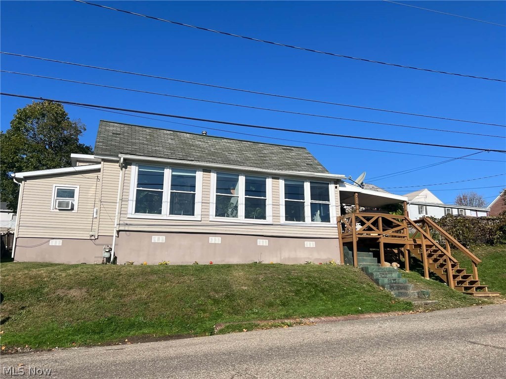 216 Henderson Street Barnesville OH 43713