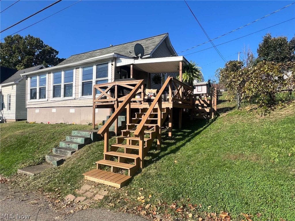 216 Henderson Street Barnesville OH 43713