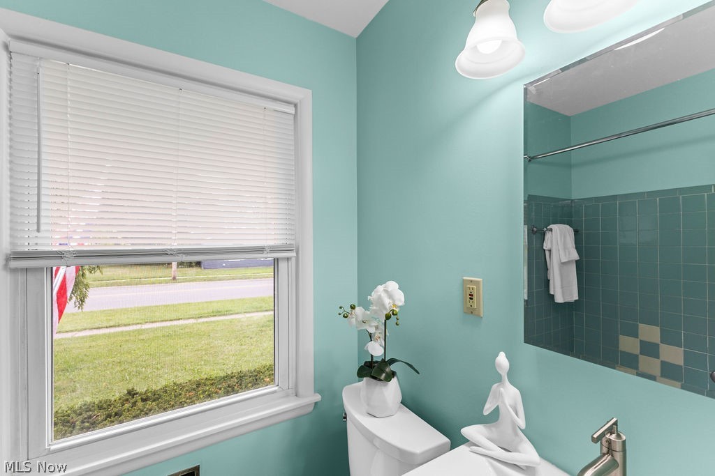 1107 Silver Lake Avenue Cuyahoga Falls OH 44223