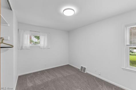 1107 Silver Lake Avenue Cuyahoga Falls OH 44223
