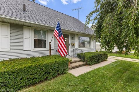 1107 Silver Lake Avenue Cuyahoga Falls OH 44223