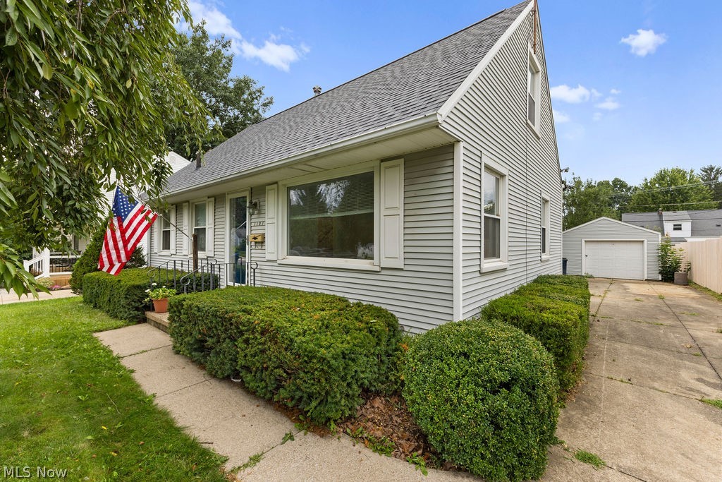 1107 Silver Lake Avenue Cuyahoga Falls OH 44223