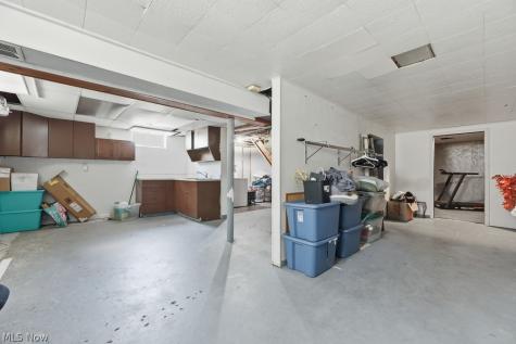 2619 Center Avenue Alliance OH 44601