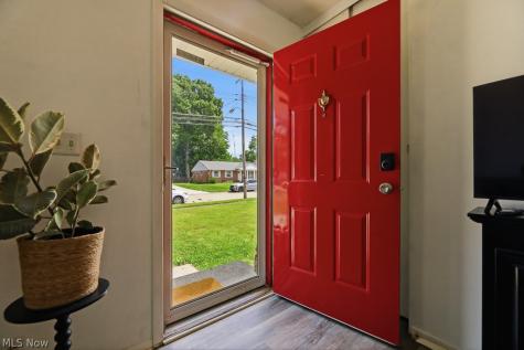 2619 Center Avenue Alliance OH 44601