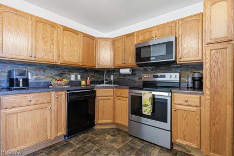 2619 Center Avenue Alliance OH 44601