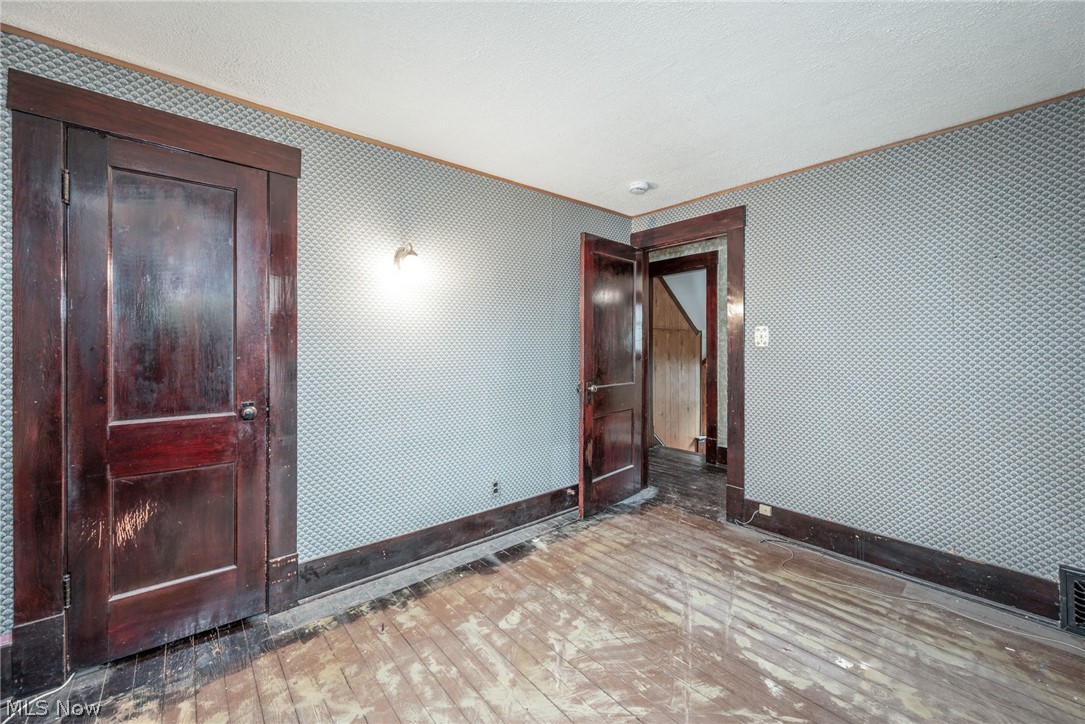 267 W Riddle Avenue Ravenna OH 44266
