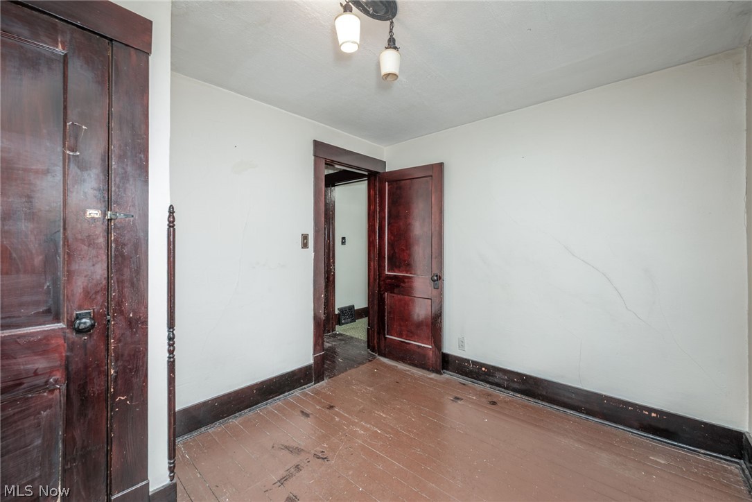 267 W Riddle Avenue Ravenna OH 44266