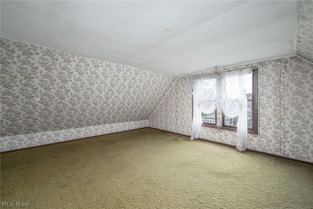 267 W Riddle Avenue Ravenna OH 44266