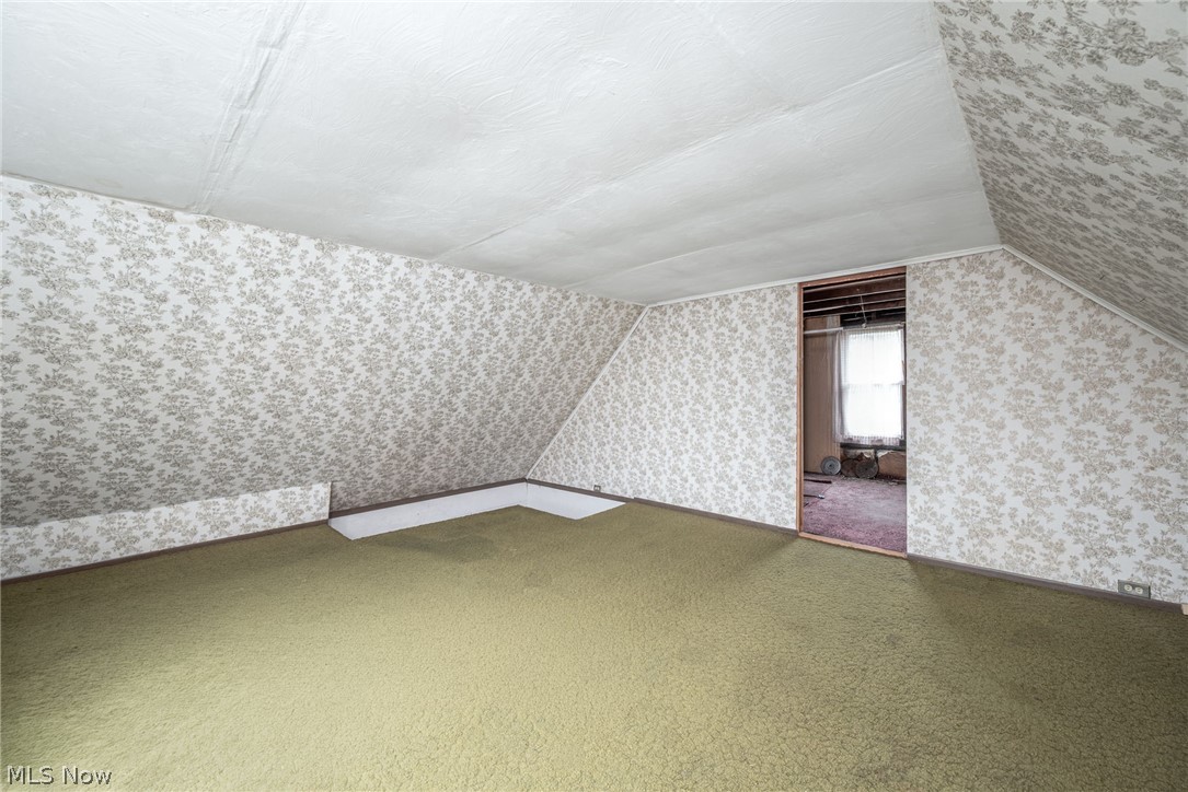 267 W Riddle Avenue Ravenna OH 44266