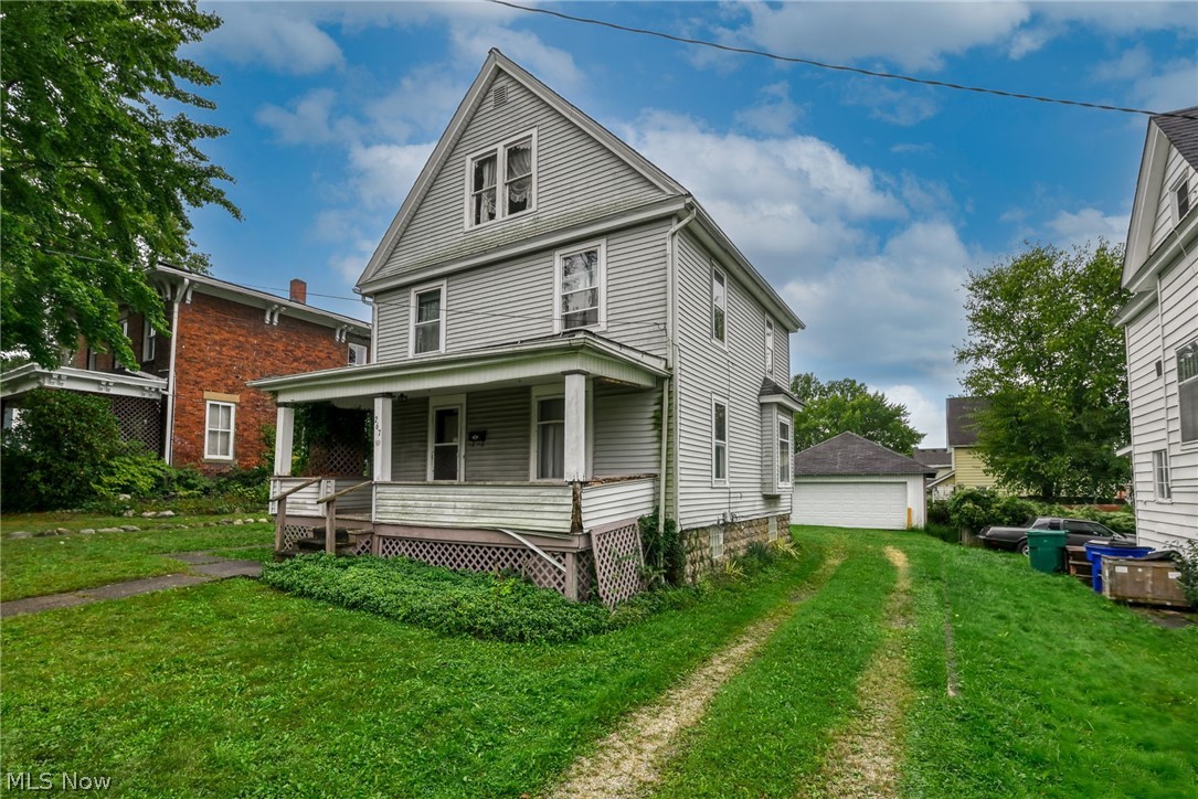267 W Riddle Avenue Ravenna OH 44266