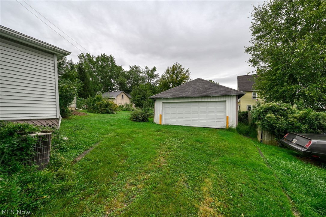 267 W Riddle Avenue Ravenna OH 44266