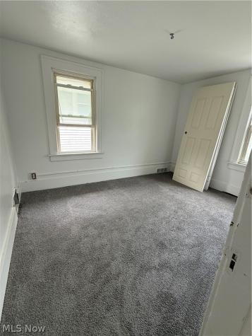 802 Clay Drive Akron OH 44311