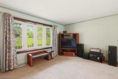 838 Glencrest Road Northfield OH 44067