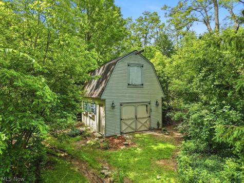 838 Glencrest Road Northfield OH 44067