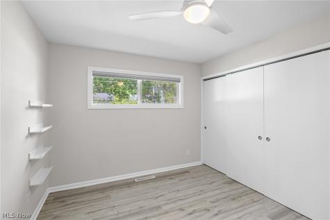 2666 W Asplin Drive Rocky River OH 44116